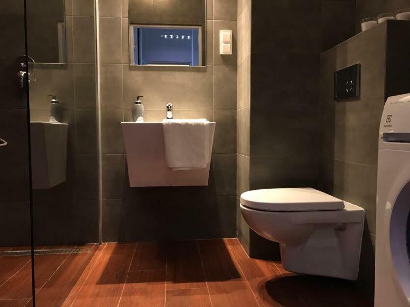 Premium Apartment - Chopin Airport Warsaw Luaran gambar